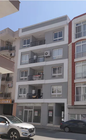 Seferihisar Özbay-4 Apartmanı 16 Daire, 3 Dükkan